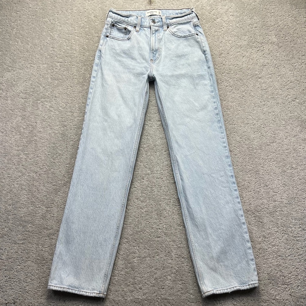 Abercrombie & Fitch Jeans Womens 24/00P Blue Light Wash Denim The Baggy Low Rise